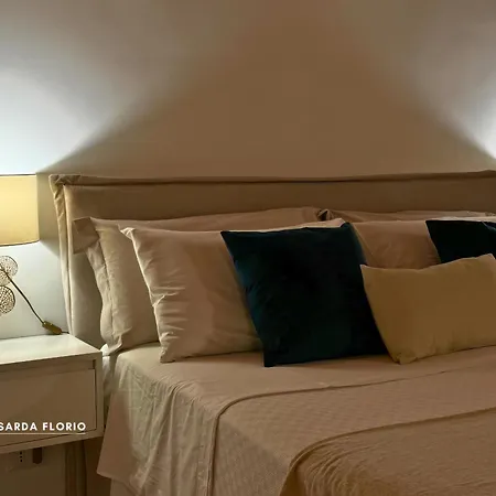 아파트 Mansarda Florio *